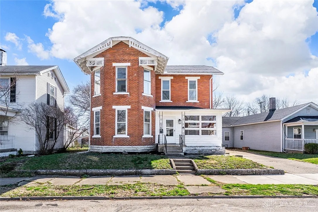 414 North Maple Street